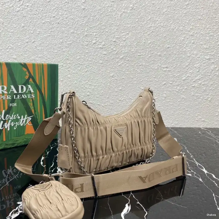Prada Bags 2104DJ0033 0804